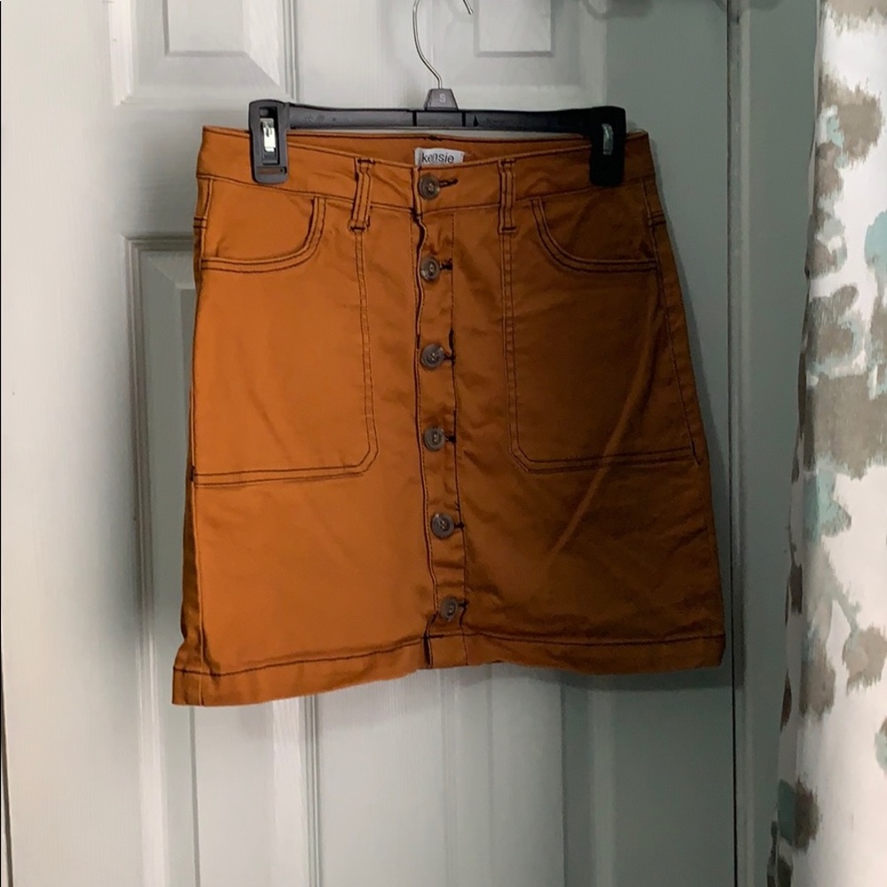 High waisted utility style skirt